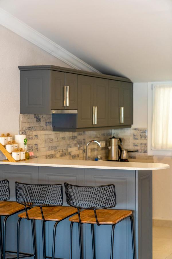 Nakas Suites Фетие Екстериор снимка