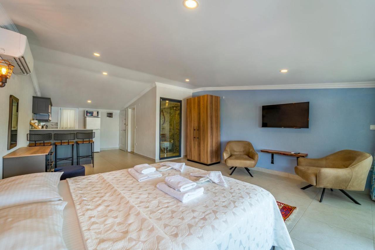 Nakas Suites Фетие Екстериор снимка