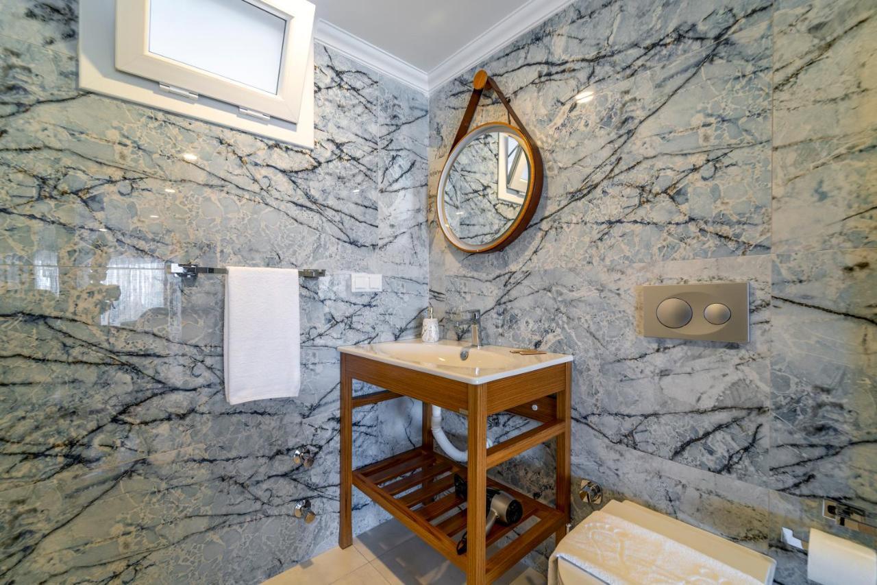 Nakas Suites Фетие Екстериор снимка